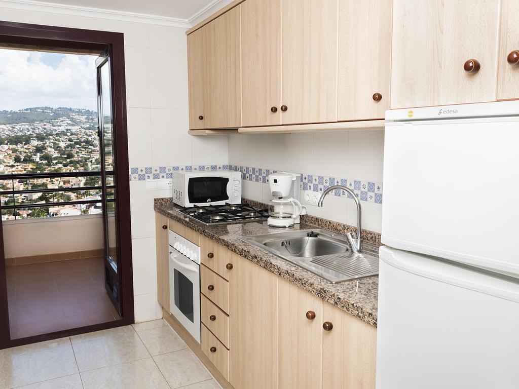 Apartamentos Coral Beach Unitursa Кальпе Номер фото