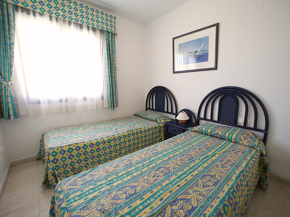 Apartamentos Coral Beach Unitursa Кальпе Экстерьер фото